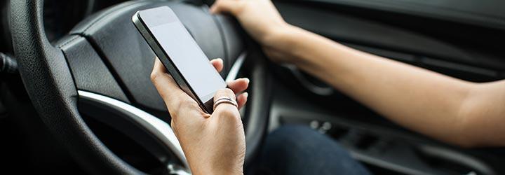 DuPage County distracted driving lawyer